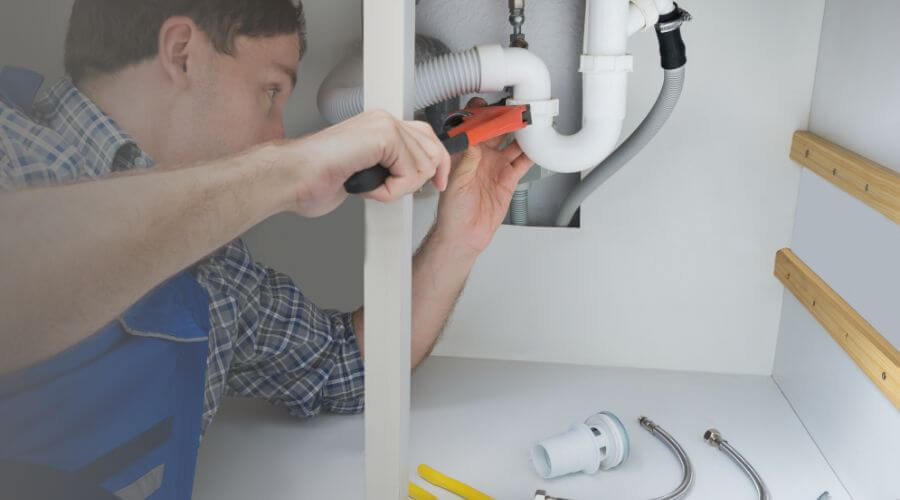 Professional sink repair in Aztec, NM